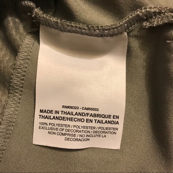 Nike Silver Dri Fit Running Top, EUC, M - Picture 10 of 13